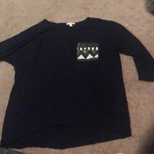 Navy blue 3/4 sleeve top